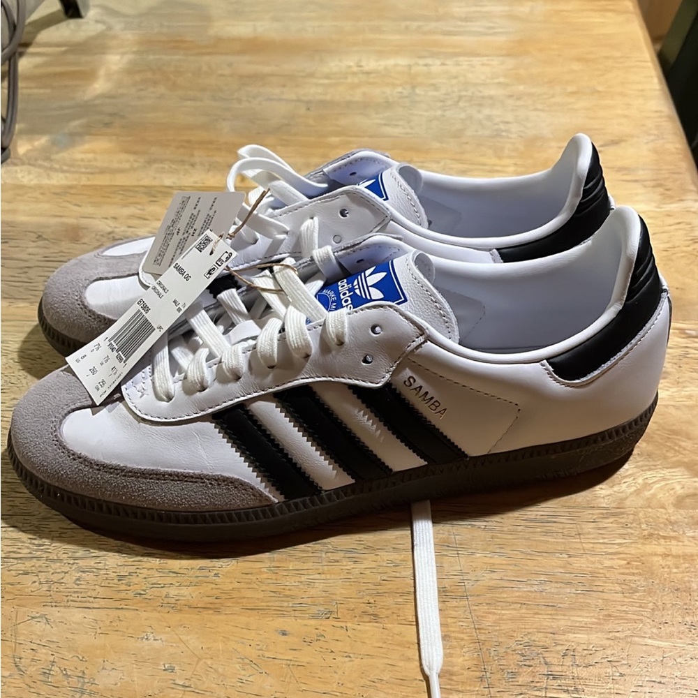 Adidas Sambas OG size 8